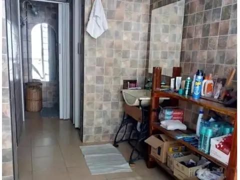 Depto Tipo Casa en Venta de 5 ambientes