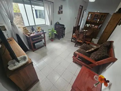 Depto Tipo Casa en Venta de 3 ambientes