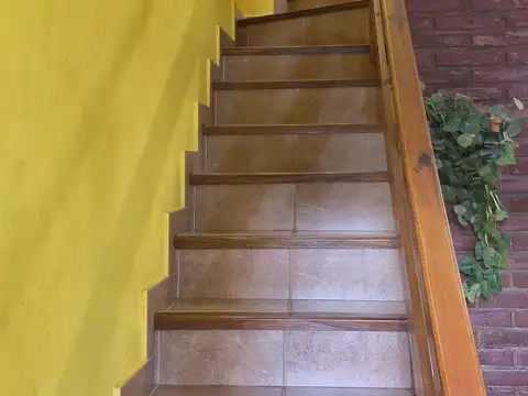 Depto Tipo Casa en Venta al Oeste