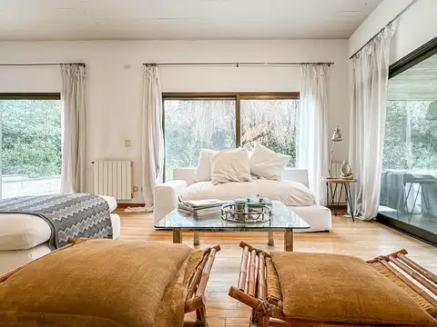 Casa en Venta en Newman Club, USD 900.000