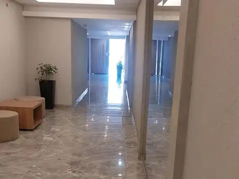 España e/ Avenida Manuel Belgrano y Juan Bautista Palaá