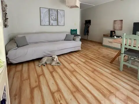 ENRIQUE LARRETA al 3900