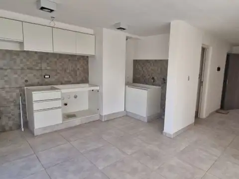 Avenida Duarte Quirós 2200