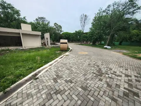 Terreno en Venta en Pablo Nogues, USD 58.000