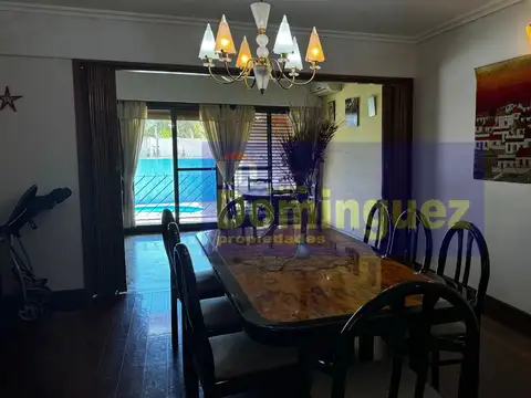 Casa 7 ambientes con 4 baños