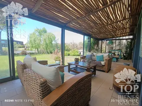 Casa en Venta en El Cantón - Barrio Islas, USD 365.000