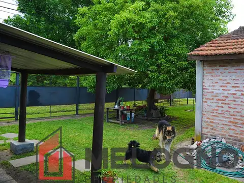 Casa 4 ambientes con 1 baño