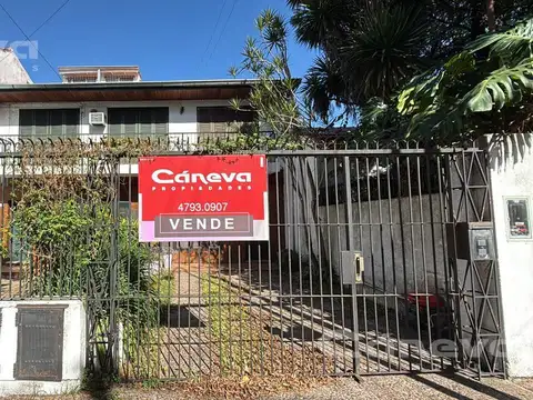 3 dormitorios, 2 baños   toilette, jardín y parrilla, garage