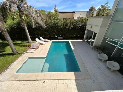 Casa en Alquiler en Pilar Del Lago, USD 3.100