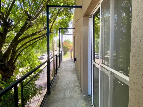 Departamento en alquiler sobre calle 25 de mayo, Los Cardales.