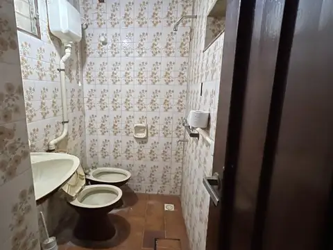 Casa 4 ambientes con 4 baños