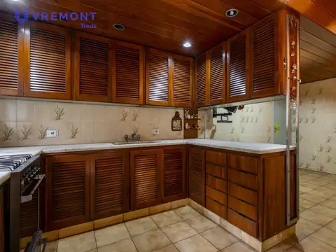 Av. Directorio al 500