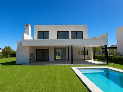 Casa en Venta a la laguna en Barrio El Naudir, Escobar