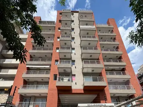 VENTA DEPARTAMENTO 2 AMBIENTES MORON C/ COCHERA