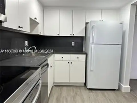 13499 Biscayne Blvd #801 North Miami, FL 33181-2027