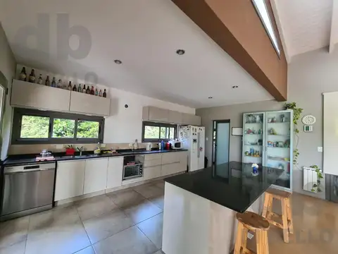 Casa - Chacras de la Reserva