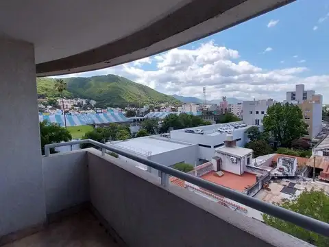 Alquiler de Departamento de 3 Dormitorios en Rivadavia al 200, Salta Capital