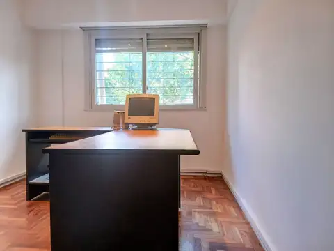 OFICINA EN ALQUILER VELEZ SARFIELD