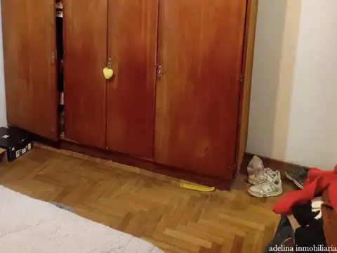 Depto tipo casa 1er piso por escalera 3 amb con patio y gran terraza