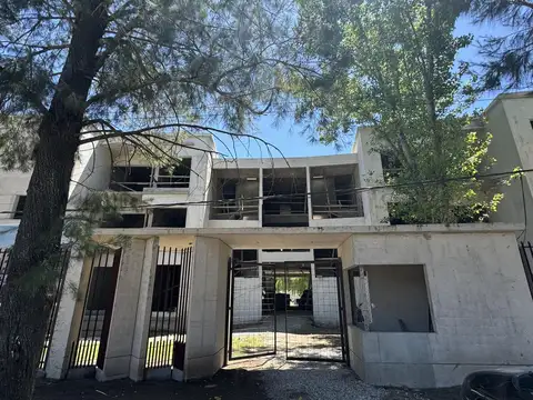 Venta 2 dormitorios Fisherton condominio