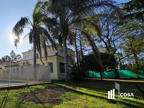 Av. Fuerza Aerea   al 2500