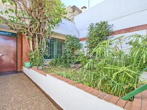 Casa 6 ambientes con 3 baños