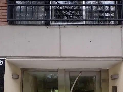 Departamento en Alquiler en Parque Chacabuco, $ 520.000