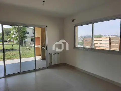 Casa  en Venta en Santa Elena, Pilar del Este, Pilar