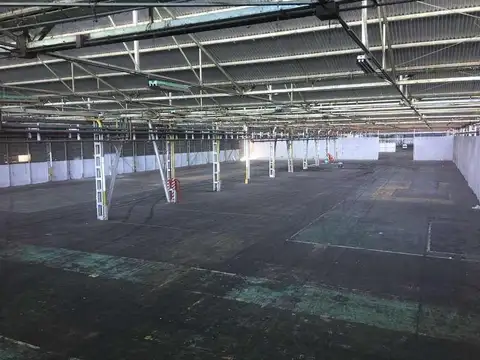 Galpon en Alquiler en Berazategui, USD 17.500