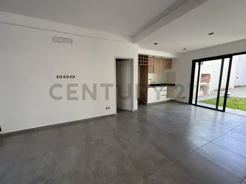 Casa en Venta en Ituzaingo, USD 140.000