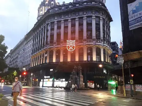 Excelente Local de 725m2