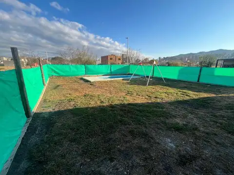 VENTA CASA TEJAS 4 3 DORM PILETA