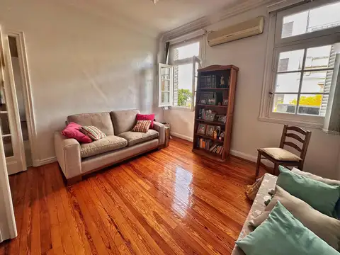 Departamento 5 ambientes con 2 baños