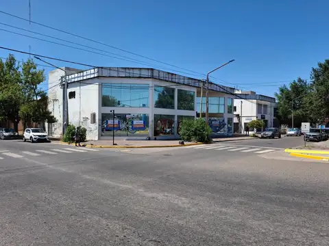 ALQUILER LOCALES, OFICINAS Y GALPONES SOBRE RUTA.