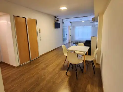 Departamento en Alquiler en Barrio Norte, $ 650.000