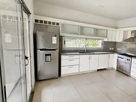 Casa en Alquiler A Estrenar