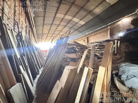 Galpon en Venta 12  mts Frente