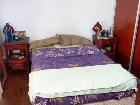 Depto Tipo Casa en Venta en Ramos Mejia Sur, USD 109.000