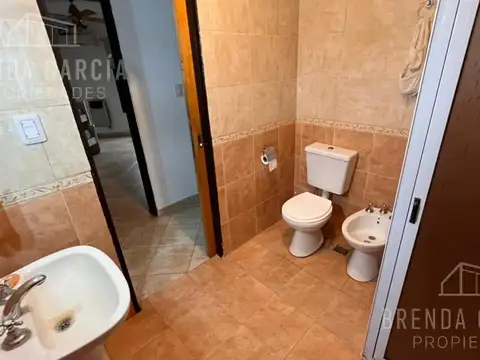 HAYDE GRAZZIANI ENTRE TRES DE FEBRERO Y IRIGOYEN