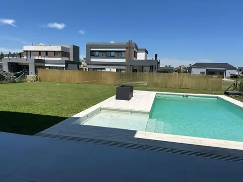 Casa en alquiler en El Rebenque