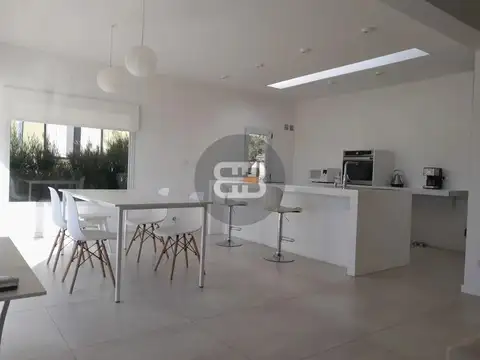 Casa en Venta en Zelaya, USD 185.000