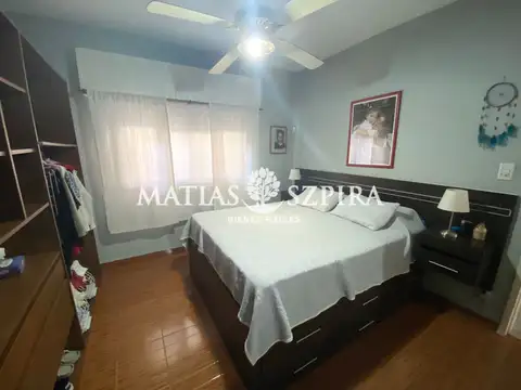 Depto Tipo Casa en Venta con 2 cocheras