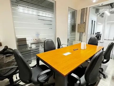 Local en Alquiler en Retiro, $ 2.500.000