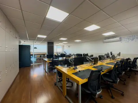 Oficina en Alquiler al Oeste