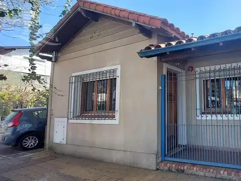 Casa 4 ambientes en Olivos