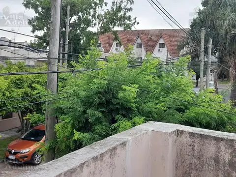 Departamento en Alquiler en Carapachay, $ 380.000