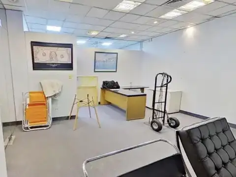 Oficina en Alquiler en Monserrat, $ 990.000