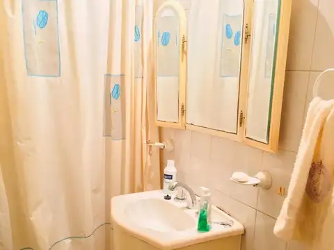 Depto Tipo Casa en Venta en Olivos, USD 139.000