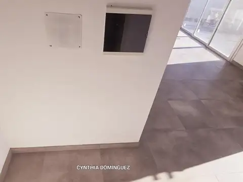 Oficina en Alquiler en Berazategui, $ 350.000