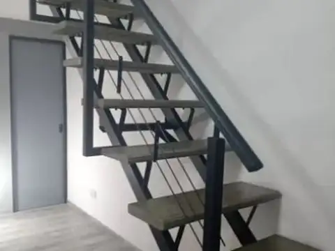 Casa 2 ambientes con 1 baño